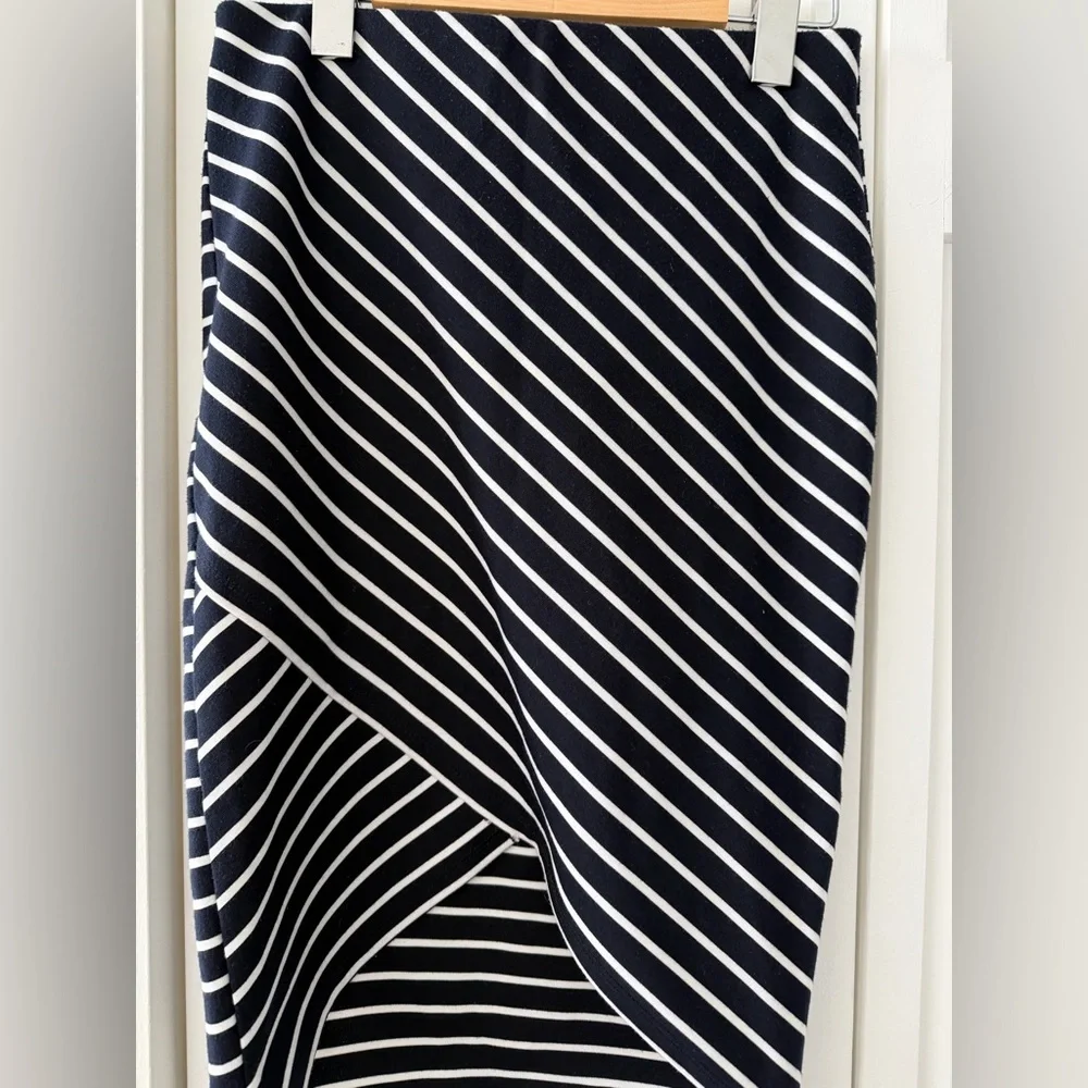 Zara Navy & White Striped Pencil Skirt Wrap Hem Stretch Size S - Picture 2 of 7